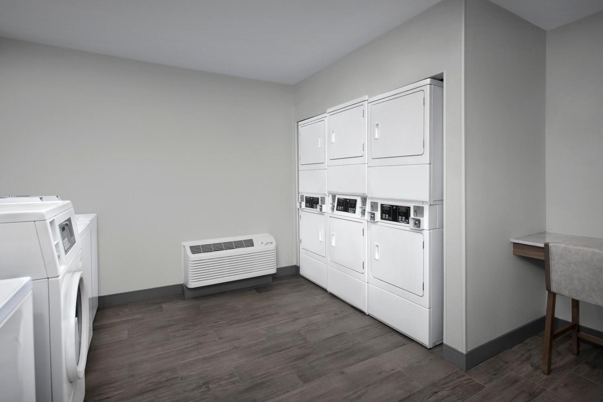 Candlewood Suites Annapolis By Ihg Exterior photo